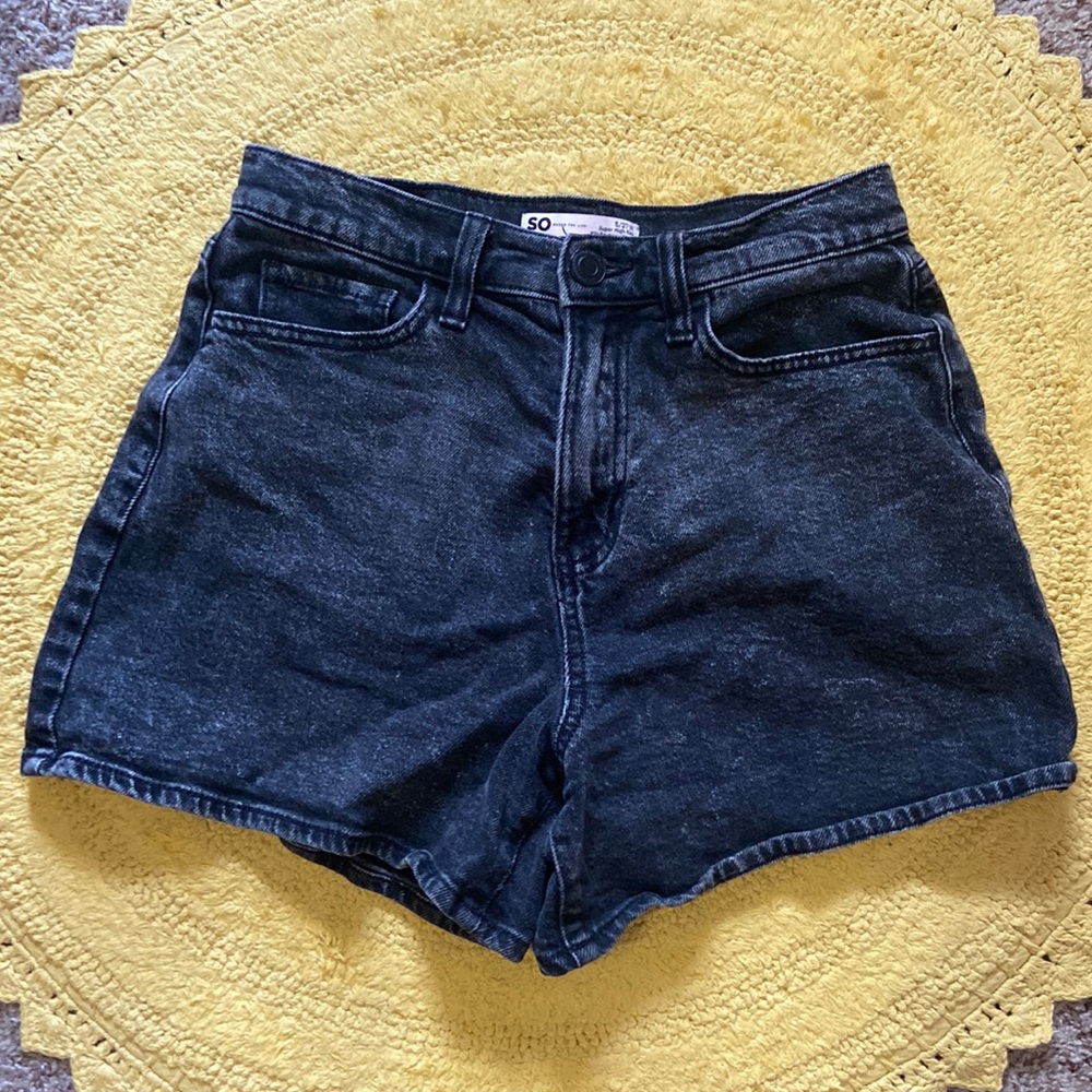 SO Jean shorts